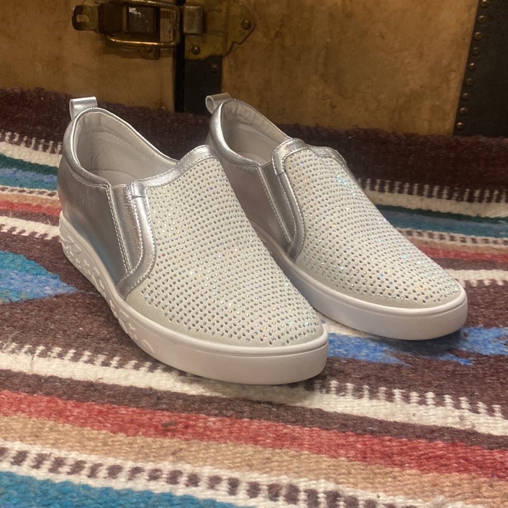 Scala Silver Sparkle Sneaker